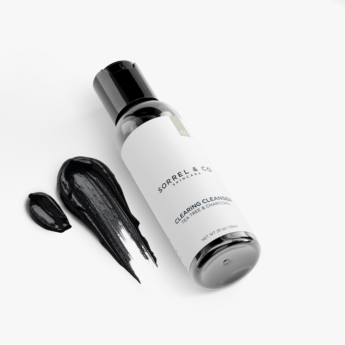 Clearing Cleanser with Tea Tree & Charcoal texture